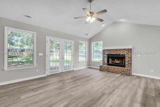 16 Le Moyne Dr, Beaufort, SC 29907