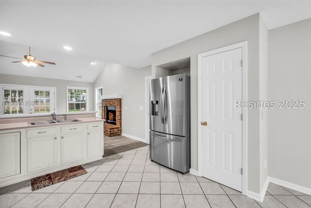 16 Le Moyne Dr, Beaufort, SC 29907