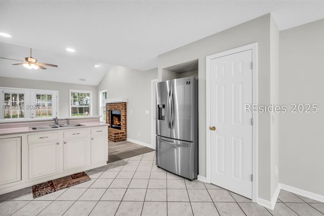 16 Le Moyne Dr, Beaufort, SC 29907