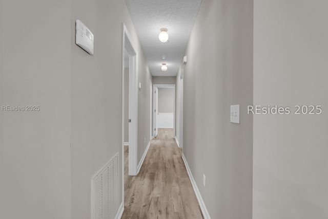 16 Le Moyne Dr, Beaufort, SC 29907