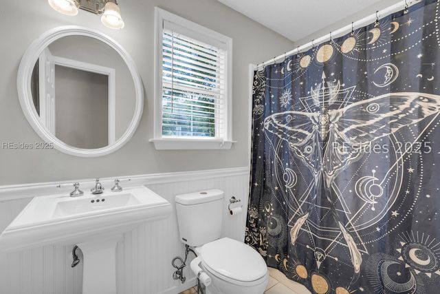 16 Le Moyne Dr, Beaufort, SC 29907