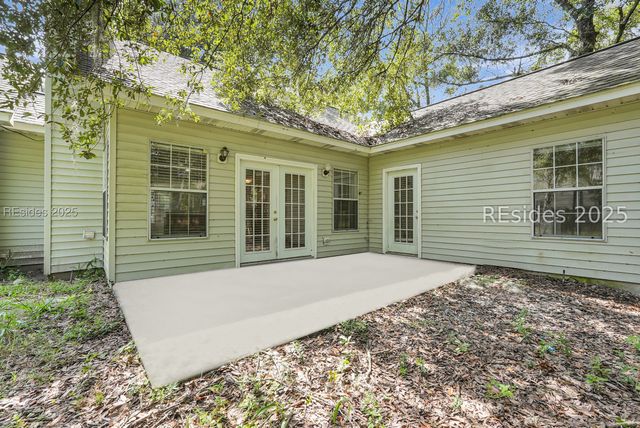 16 Le Moyne Dr, Beaufort, SC 29907
