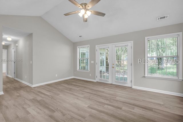 16 Le Moyne Dr, Beaufort, SC 29907