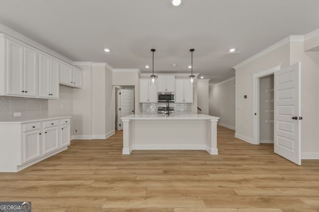 4166 Millstone Park Lane, Gainesville, GA 30504