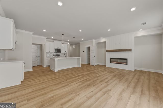 4166 Millstone Park Lane, Gainesville, GA 30504