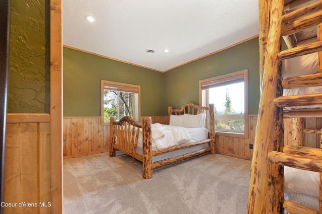 122 Makridge Lane, Kingston, ID 83839