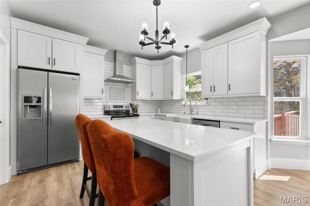 1128 Konert Valley Drive, Fenton, MO 63026
