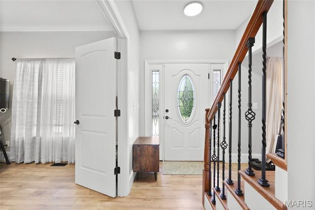 1128 Konert Valley Drive, Fenton, MO 63026
