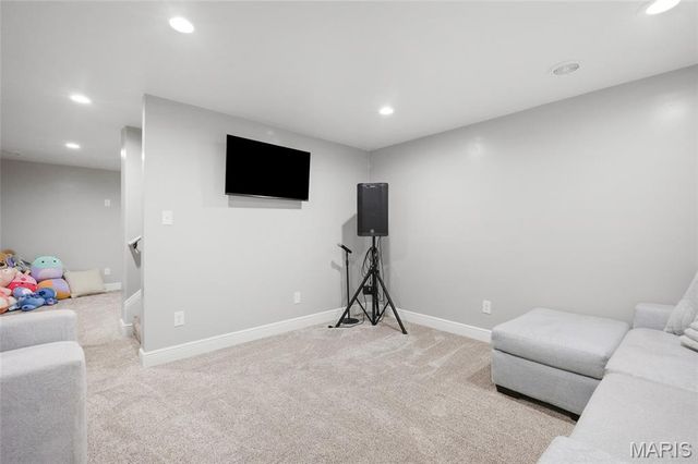 1128 Konert Valley Drive, Fenton, MO 63026