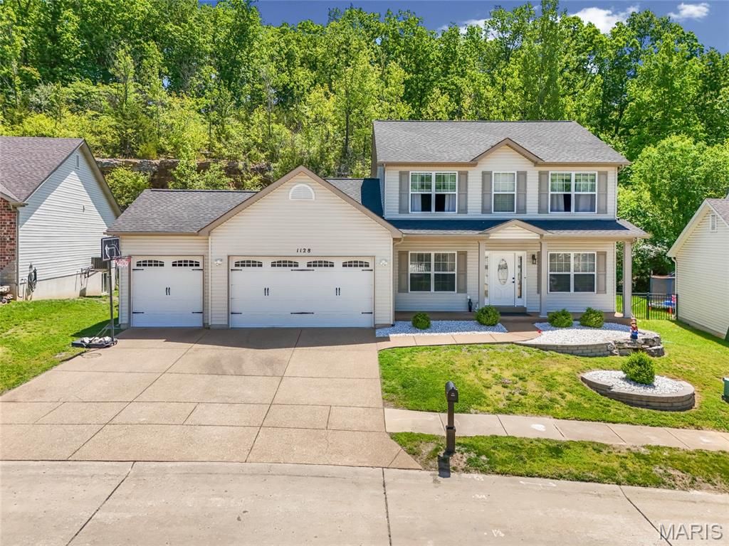 1128 Konert Valley Drive, Fenton, MO 63026