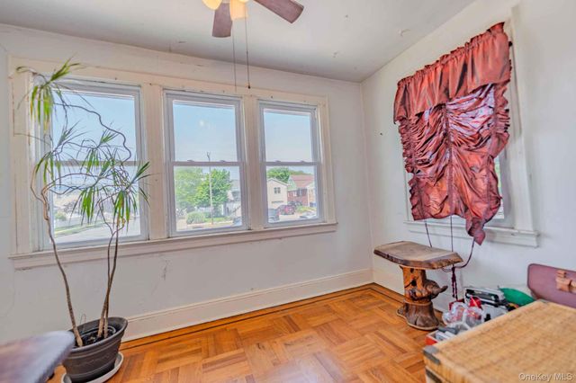 124 Roosevelt Boulevard, Long Beach, NY 11561