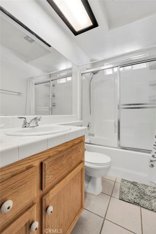 17908 Yucca, Hesperia, CA 92345
