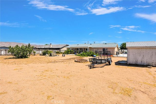 17908 Yucca, Hesperia, CA 92345