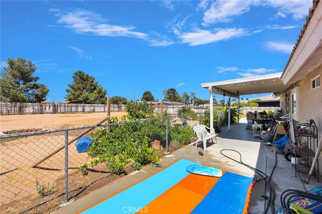 17908 Yucca, Hesperia, CA 92345