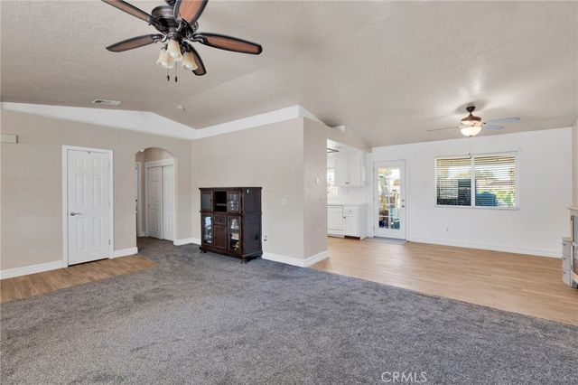 17908 Yucca, Hesperia, CA 92345