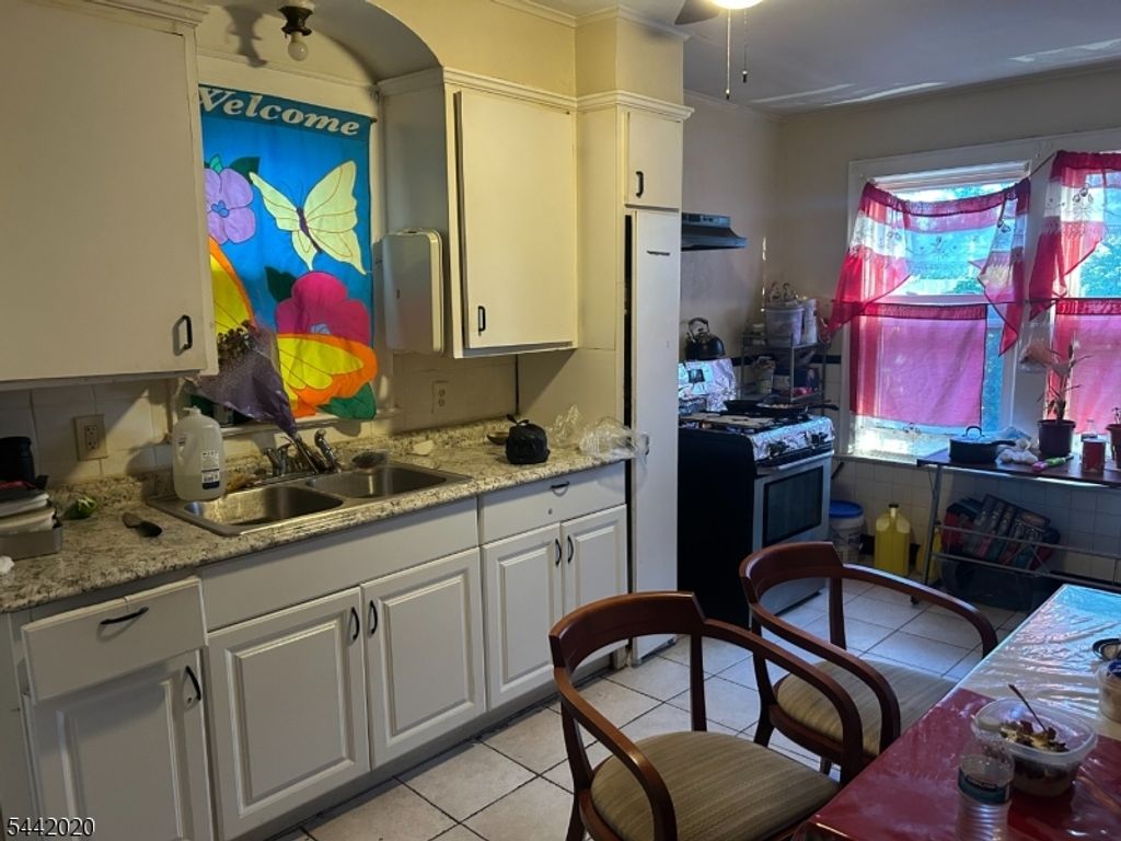 368 Jackson St, City Of Orange Twp., NJ 07050 — photo 5