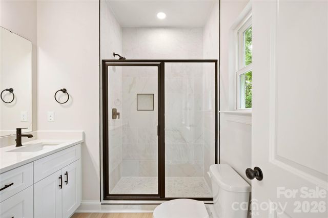 315 W Chestnut Street, Stanley, NC 28164