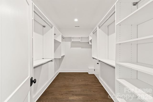 2520 Laburnum Avenue, Charlotte, NC 28205
