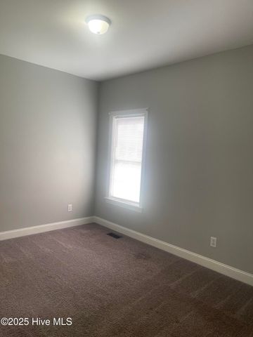 2704 Millhaven Court W, Wilson, NC 27893