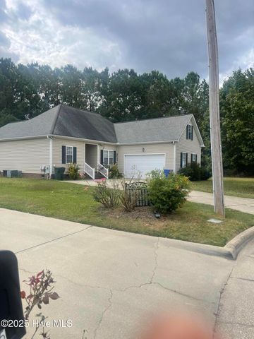 2704 Millhaven Court W, Wilson, NC 27893