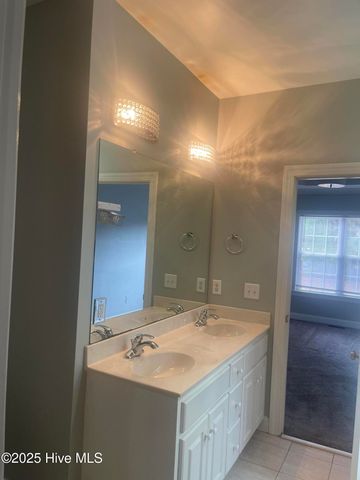 2704 Millhaven Court W, Wilson, NC 27893