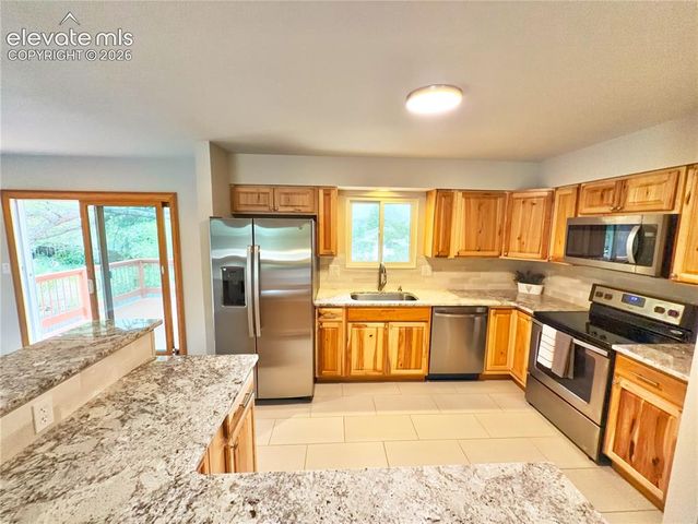 6530 Brook Park Drive, Colorado Springs, CO 80918