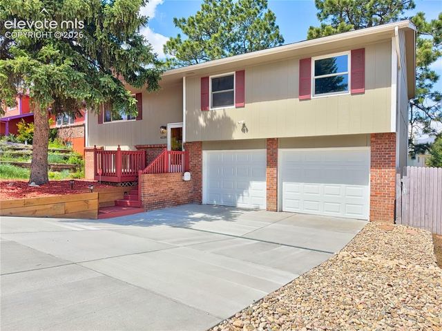 6530 Brook Park Drive, Colorado Springs, CO 80918