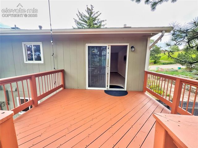 6530 Brook Park Drive, Colorado Springs, CO 80918