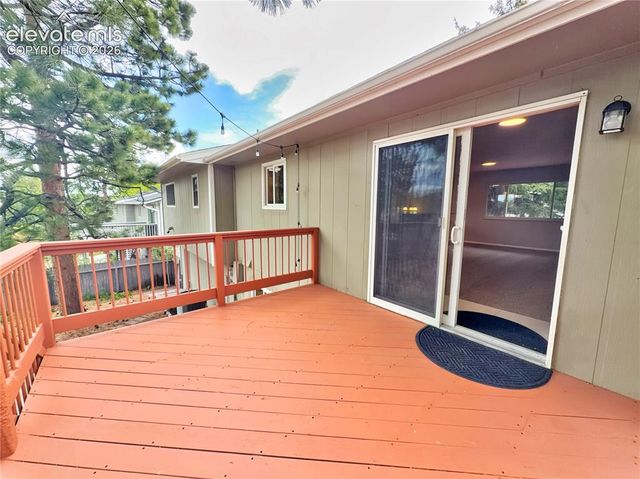 6530 Brook Park Drive, Colorado Springs, CO 80918