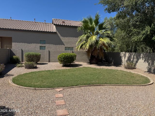 28866 N Coal Avenue, San Tan Valley, AZ 85143