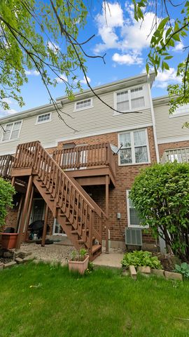 2060 Crossing Court, Lombard, IL 60148