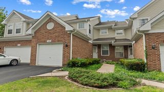 2060 Crossing Court, Lombard, IL 60148