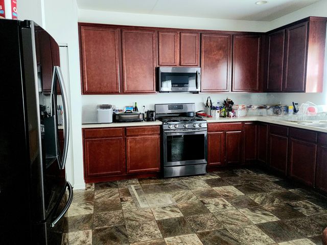 7626 E 121st Avenue, Winfield, IN 46307