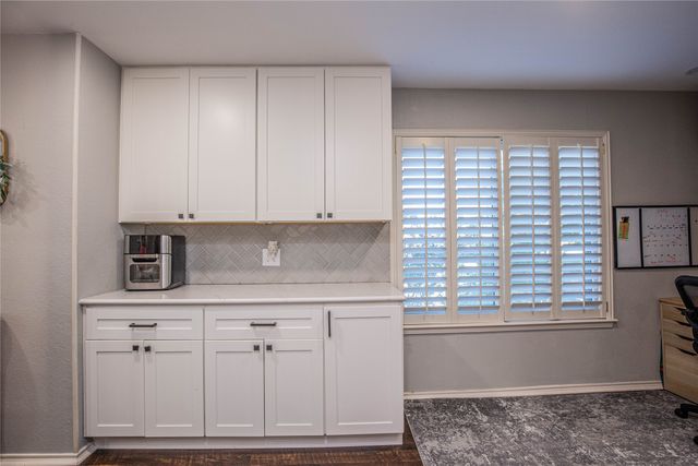 135 Pleasant Grove Lane, Waco, TX 76712