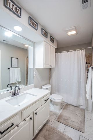 135 Pleasant Grove Lane, Waco, TX 76712