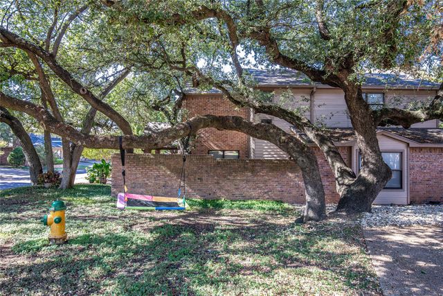 135 Pleasant Grove Lane, Waco, TX 76712
