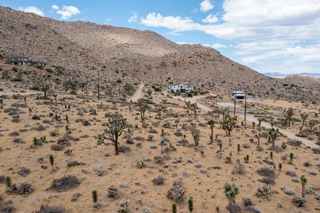 8021 Wesley Road, Joshua Tree, CA 92252