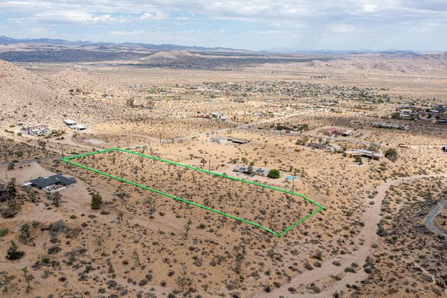8021 Wesley Road, Joshua Tree, CA 92252