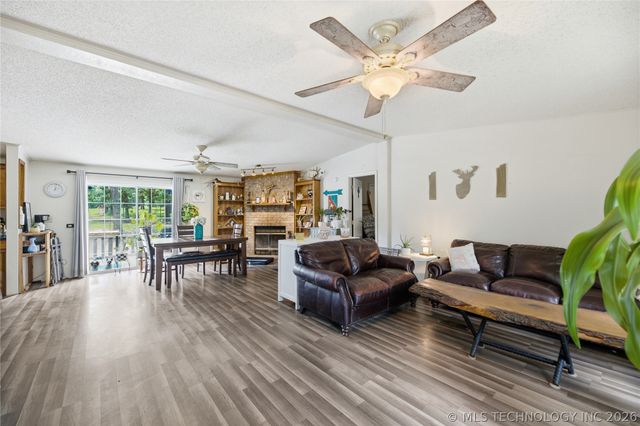 1361 S 281st East Avenue, Catoosa, OK 74015