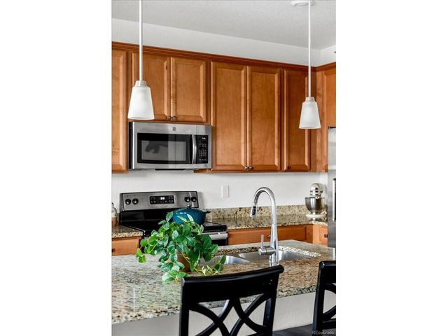 6578 Westcliff Dr, Frederick, CO 80516