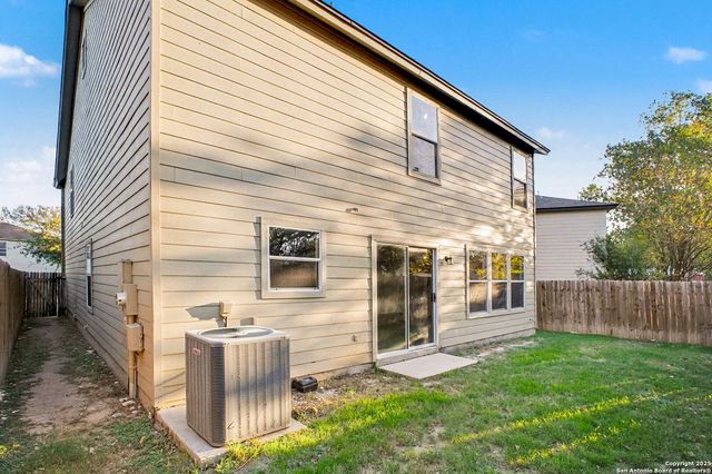 14707 Boltmore, San Antonio, TX 78247