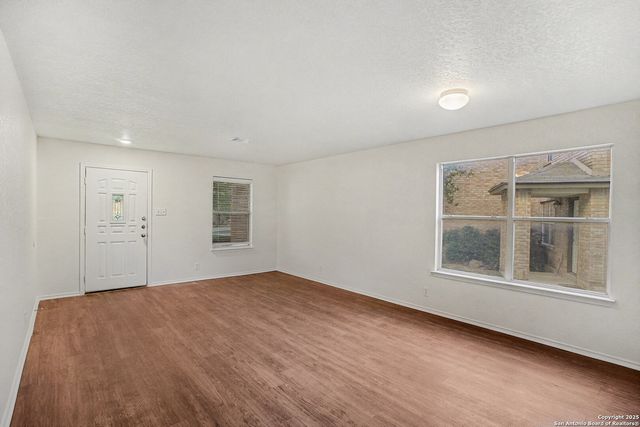 14707 Boltmore, San Antonio, TX 78247