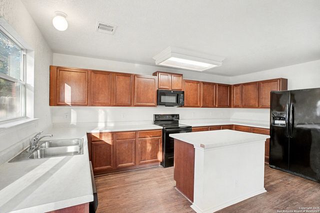 14707 Boltmore, San Antonio, TX 78247