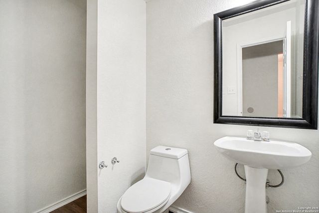 14707 Boltmore, San Antonio, TX 78247