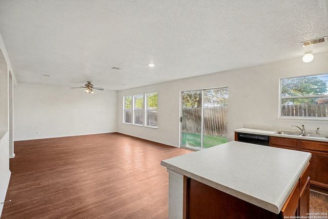 14707 Boltmore, San Antonio, TX 78247