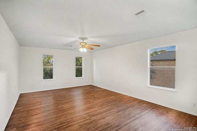 14707 Boltmore, San Antonio, TX 78247