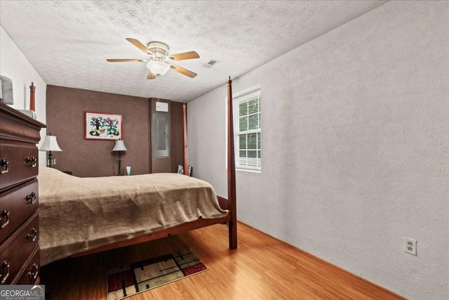 40 L Z Jackson Road, Bowdon, GA 30108