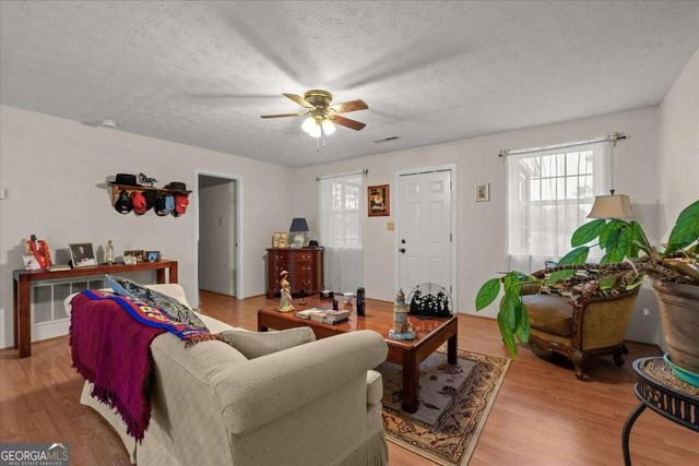 40 L Z Jackson Road, Bowdon, GA 30108