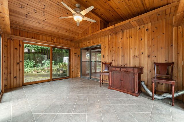 723 W 100 S, Hebron, IN 46341