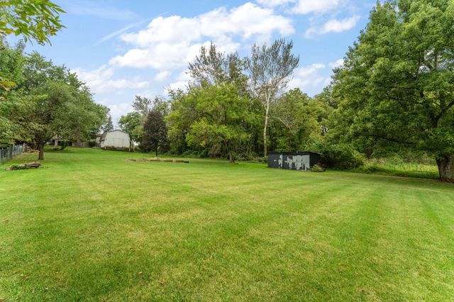 723 W 100 S, Hebron, IN 46341